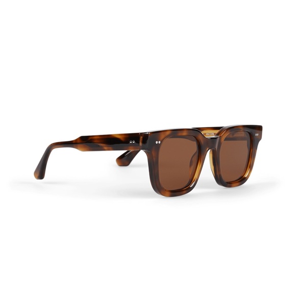 Tortoise Shell Square Sunglasses - Picture 3 of 11